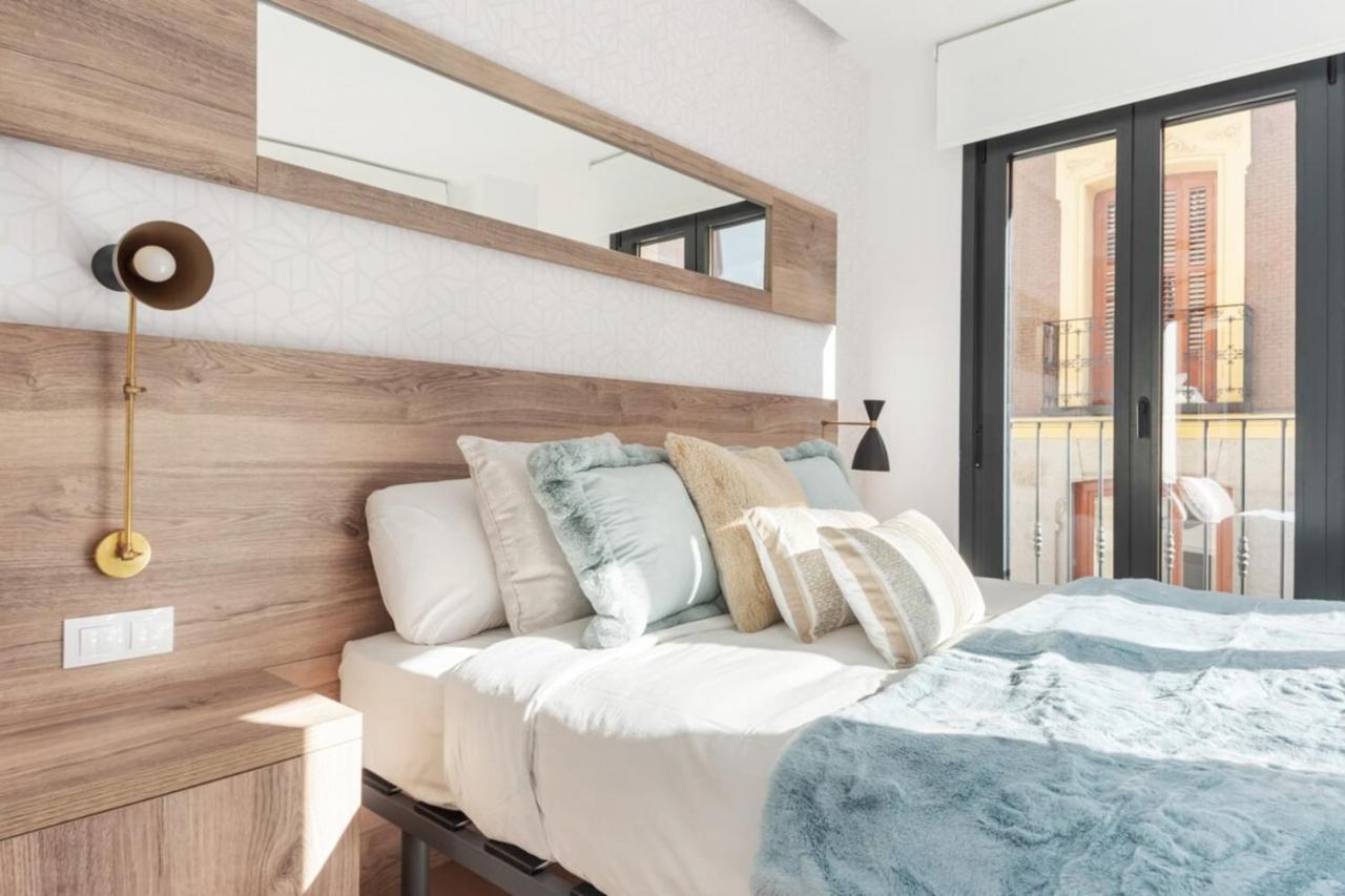 Incredible Design 2 Bedroom Apartment In Centro Madrid Exterior photo