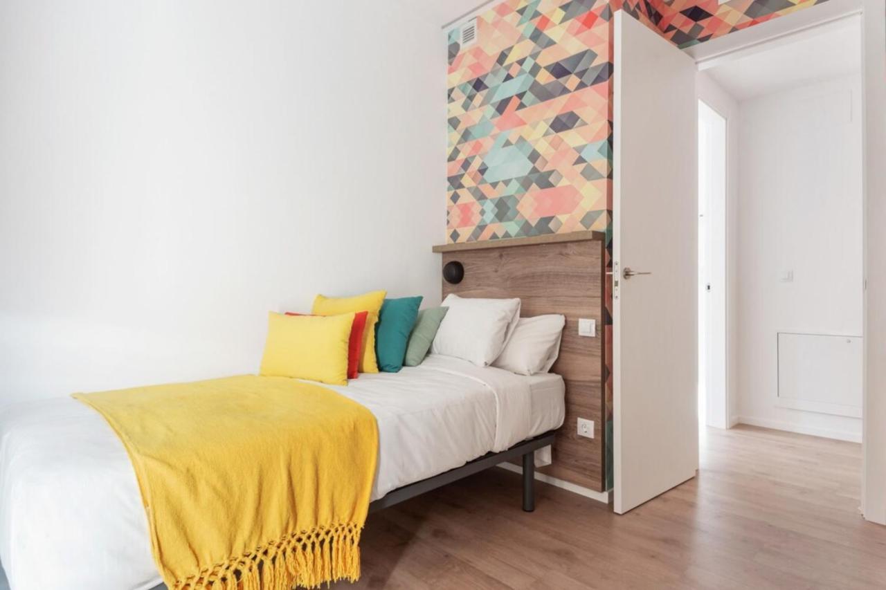 Incredible Design 2 Bedroom Apartment In Centro Madrid Exterior photo